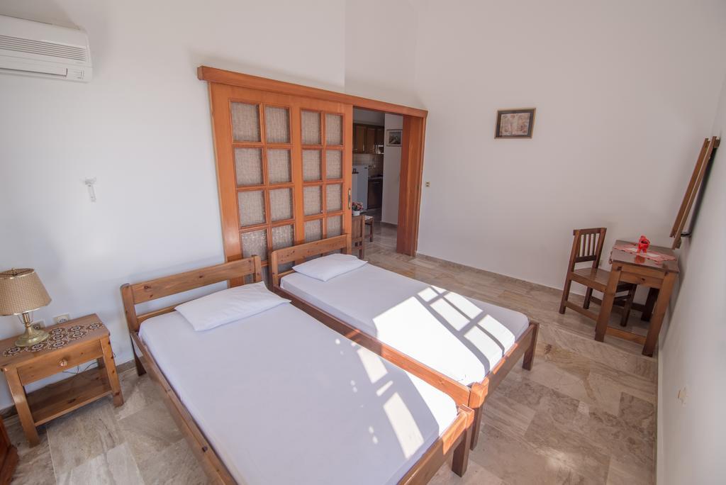 Maria Parameriti Apartments Poros  Eksteriør bilde