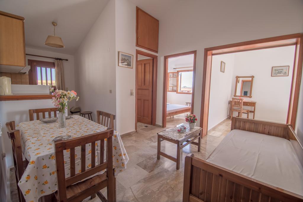 Maria Parameriti Apartments Poros  Eksteriør bilde