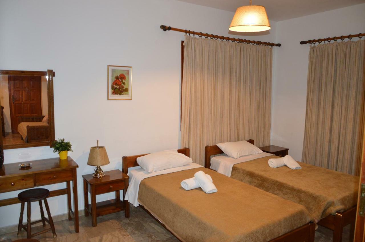 Maria Parameriti Apartments Poros  Eksteriør bilde